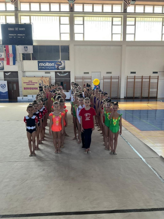Brojne medalje za ritmičarke 'Šibenik-Dalmacije': Odlični nastupi u Trogiru 