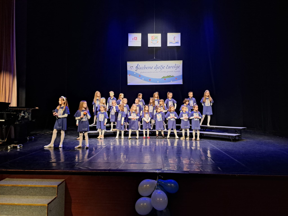 Šibenski 'cvrčci' nastupili u Glazbenim dječjim čarolijama u Rijeci: Očarali publiku i glazbene stručnjake  