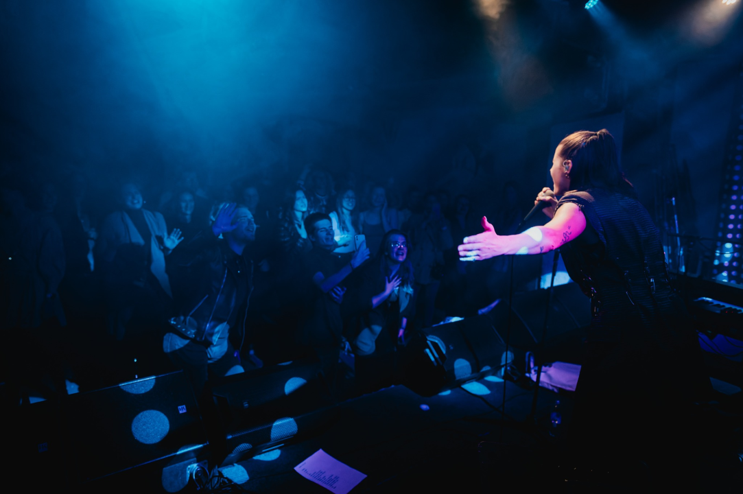 Nika Turković do vrha napunila Azimut na svom prvom nastupu u Šibeniku