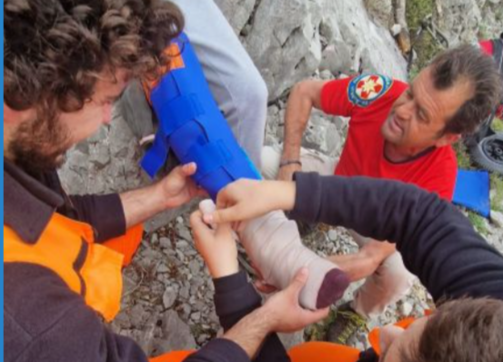 HGSS-ovci spasili muškarca na Meterizama: Brao šparoge, pao i slomio nogu