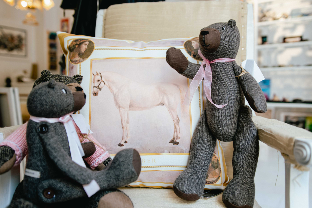 Proljeće u Galeriji Juraj Dalmatinac donosi slikarsku poetsku fantastiku po sniženoj cijeni