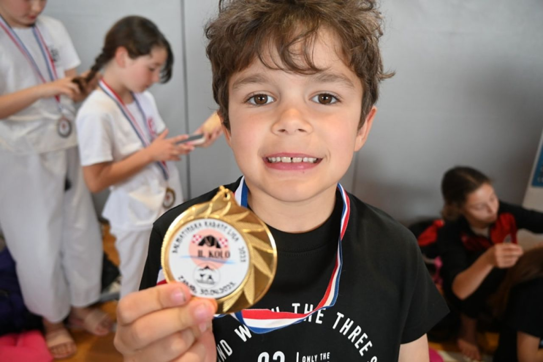 Veliki uspjeh mladih tišnjanskih karataša na II. kolu Dalmatinske karate lige 