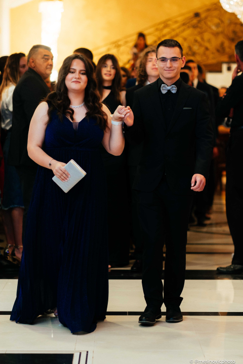 Zavirite na blještavi maturalni ples šibenske Industrijsko-obrtničke škole (2)