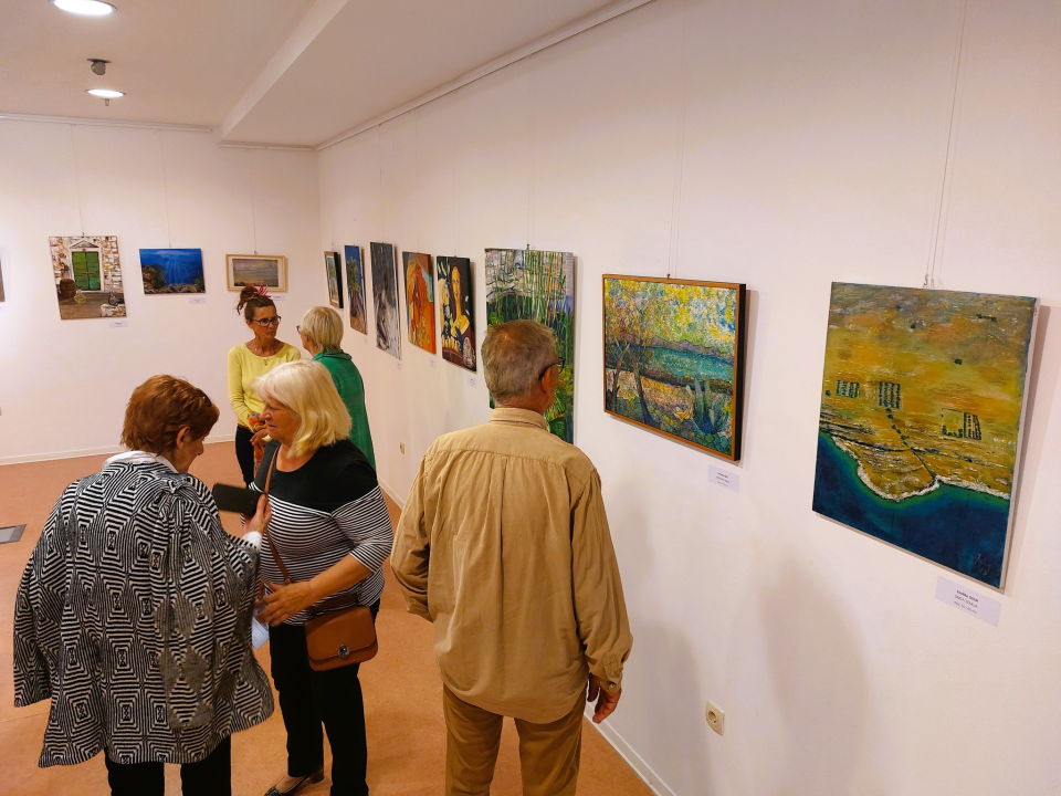 U knjižnici otvorena izložba 'U kamenu me nađi'