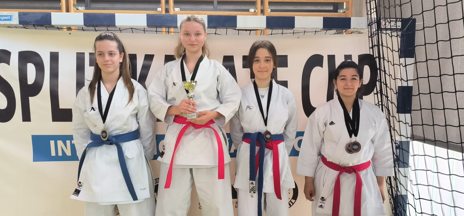 Uspješni nastupi članova KK Šibenik i KK Šibenik 1066 u katama na Split karate kupu