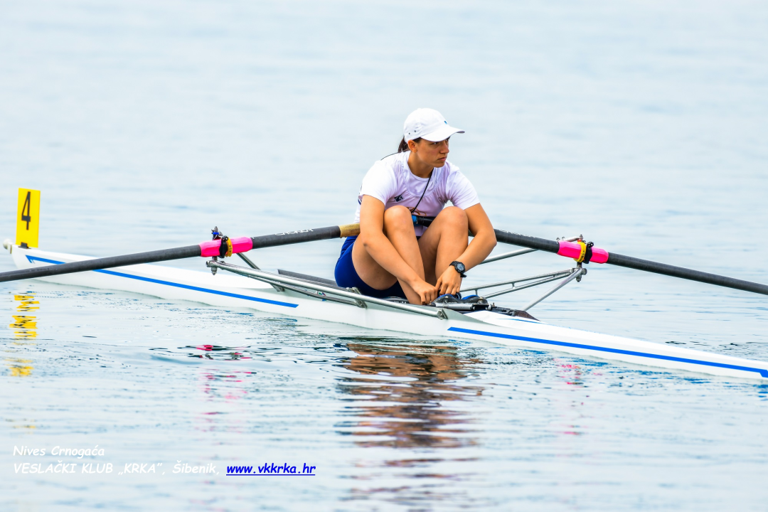 Članovi VK Krka s regate u Kaštelima se vratili s osam zlatnih, deset srebrnih i četiri brončane medalje 
