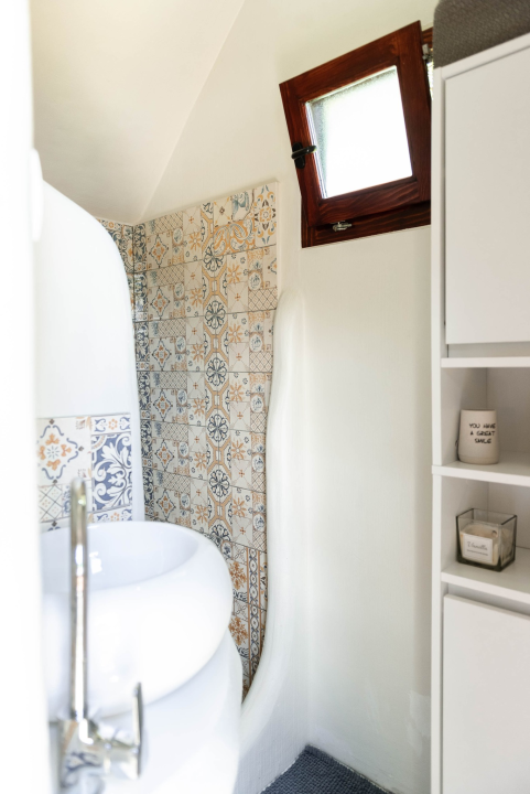 U Rupama postoji bajkovito selo u kojem možete spavati u gljivi ili bundevi