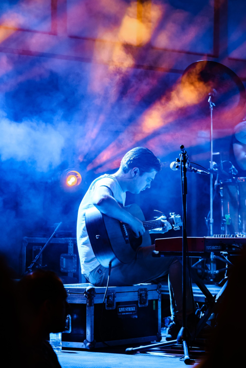 Šibenska noć napunila ulice ljudima koje je rasplesao bend Silente!