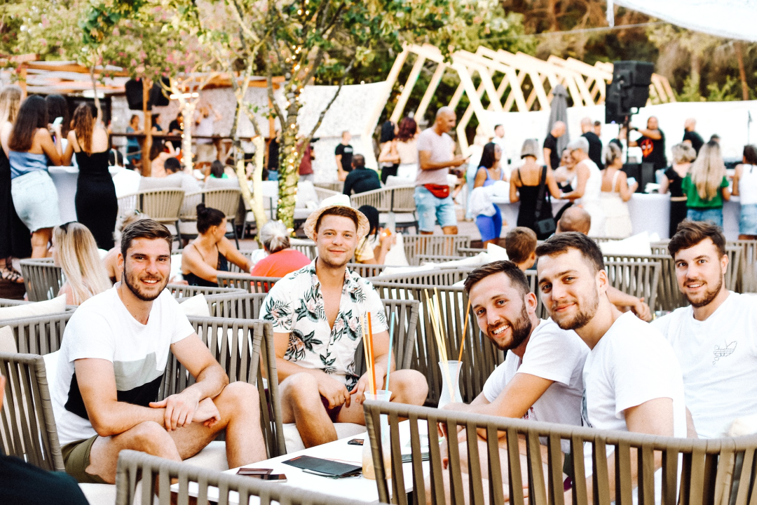 'Kod Starog' oduševite svoje nepce savršeno pripremljenim steakovima od Charolais govedine! 