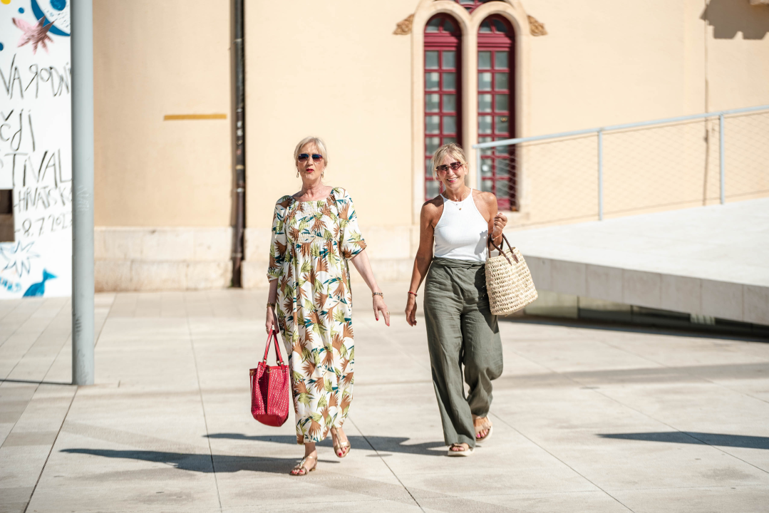 Lijepe Šibenčanke prošetale gradom i pokazale stylish kombinacije  