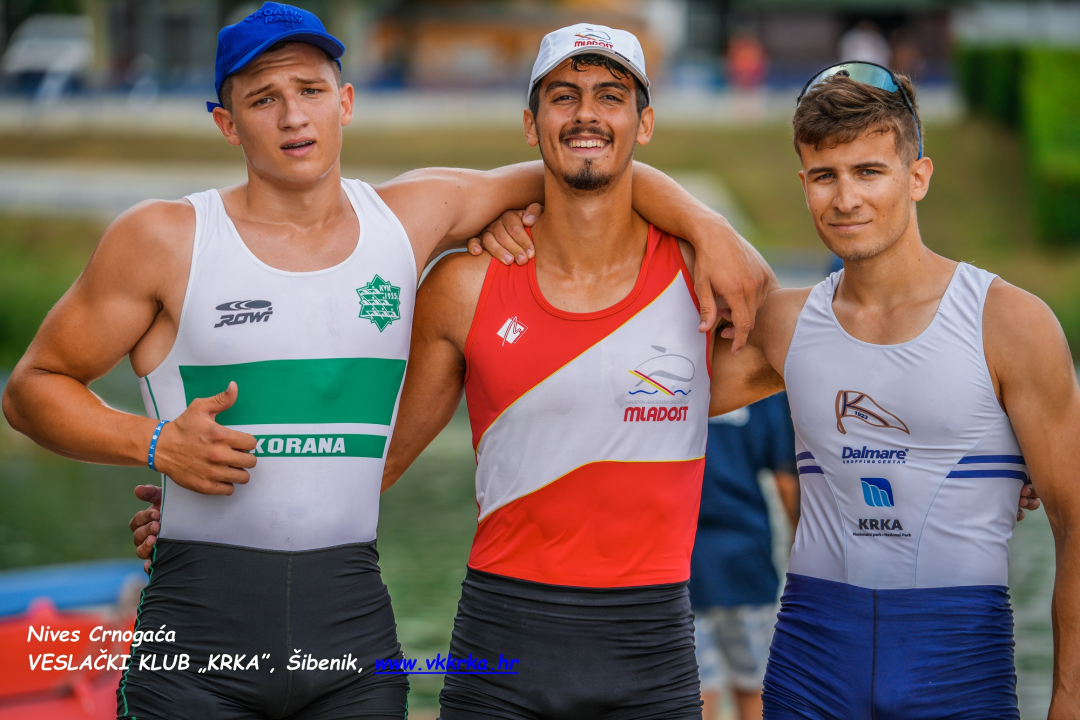 Veslači i veslačice VK 'Krka' sa 30. Hrvatskog veslačkog prvenstva se vratili s devet medalja  