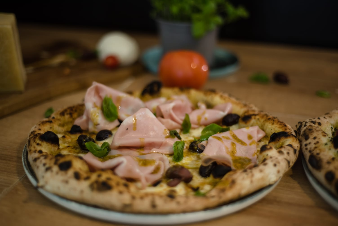 Vrhunska napuljska pizza čeka vas u Victoriji!