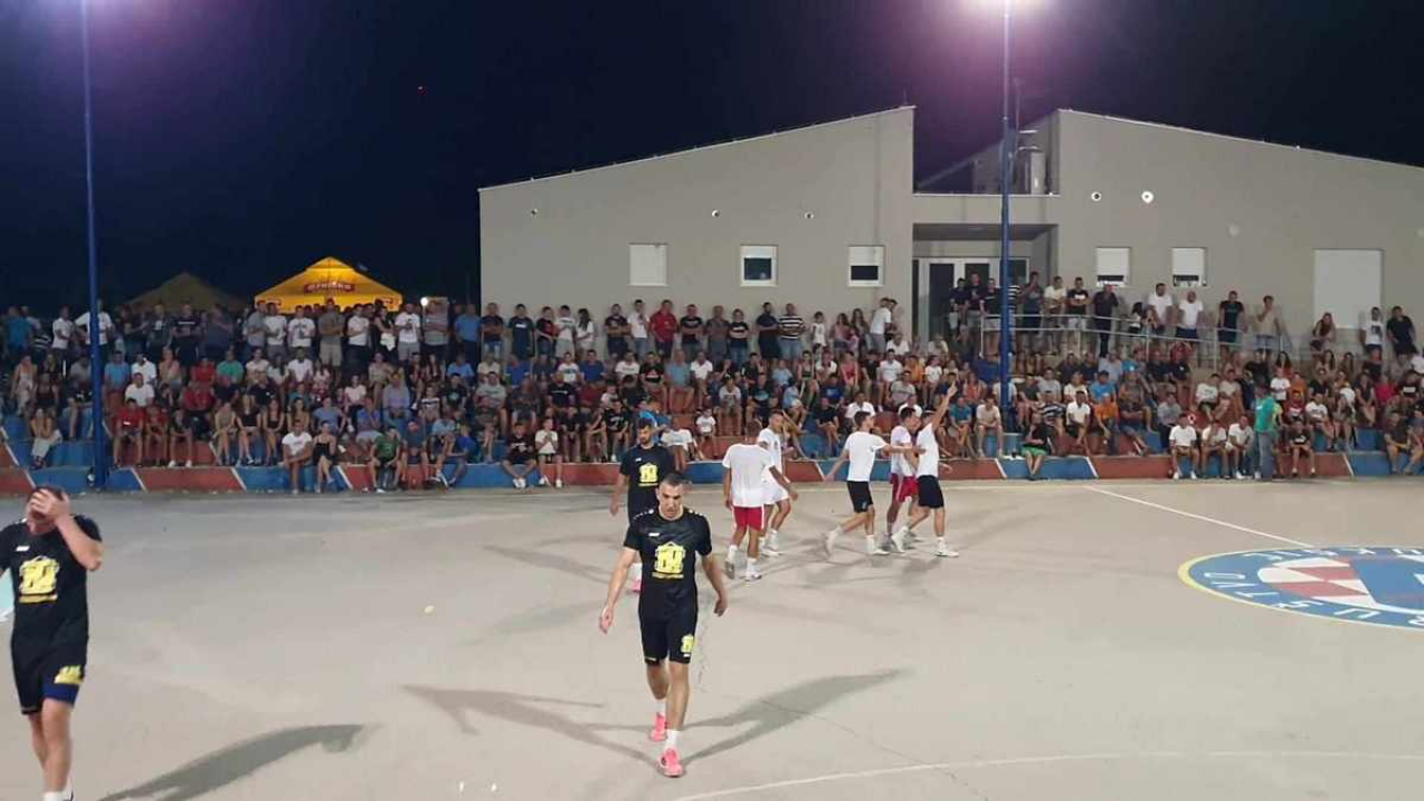 Budak solo prijevoz pobjednik 19. malonogometnog turnira 'Kup Vukšić 2023.'