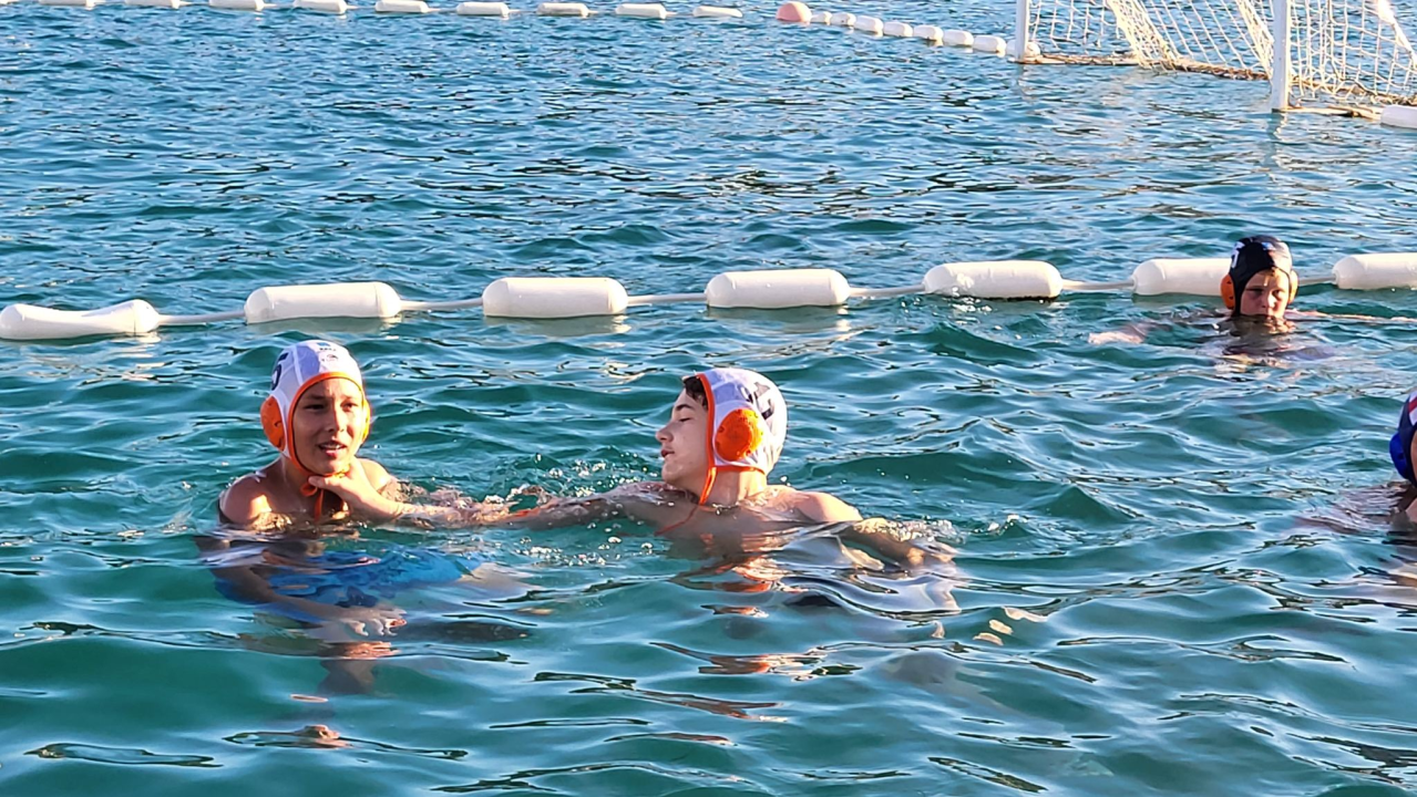 Povijesna utakmica za Prvić Luku: Kako je vaterpolo uzburkao usnulu valu...