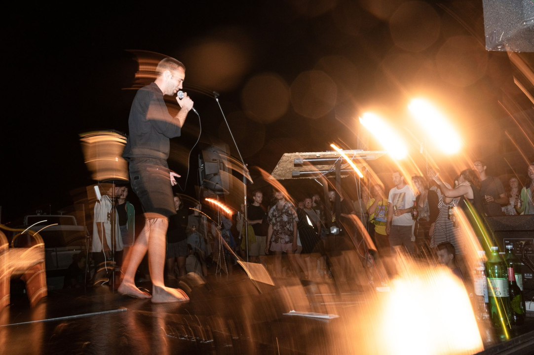 Zbog ove fotogalerije pokajat ćete se što niste otišli na Zlarin Street Music Festival!