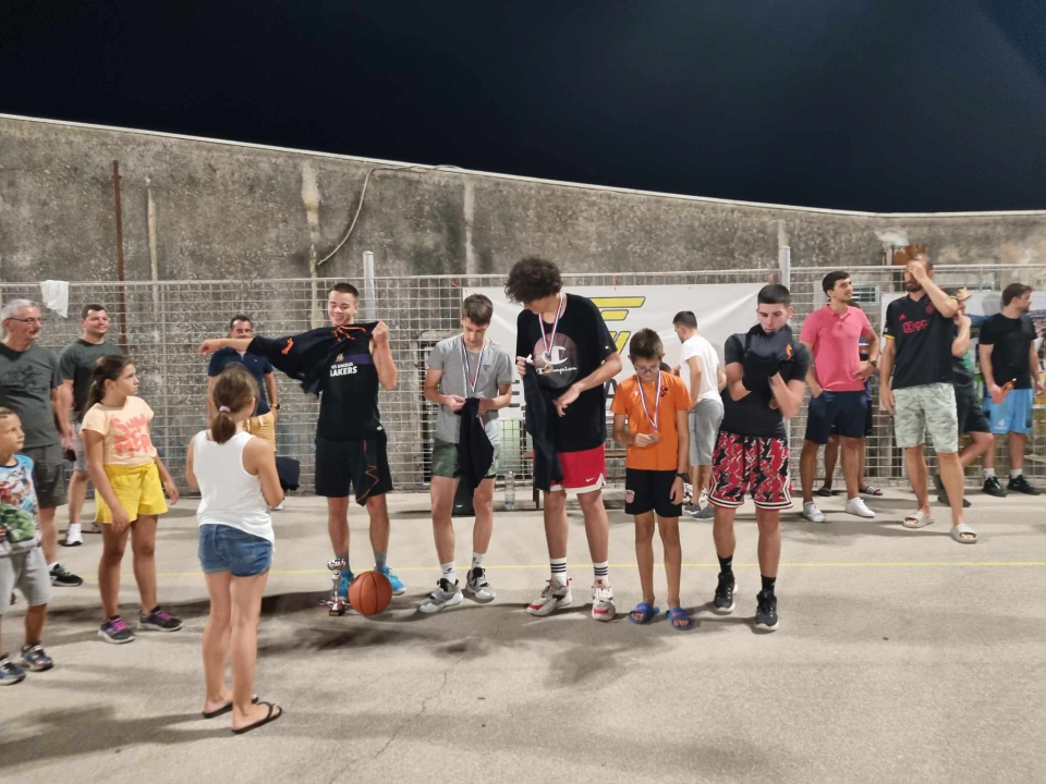 Uspješno završen Crnica Kup 2023.: 'Narančasta zona' pobjednik turnira u basketu 