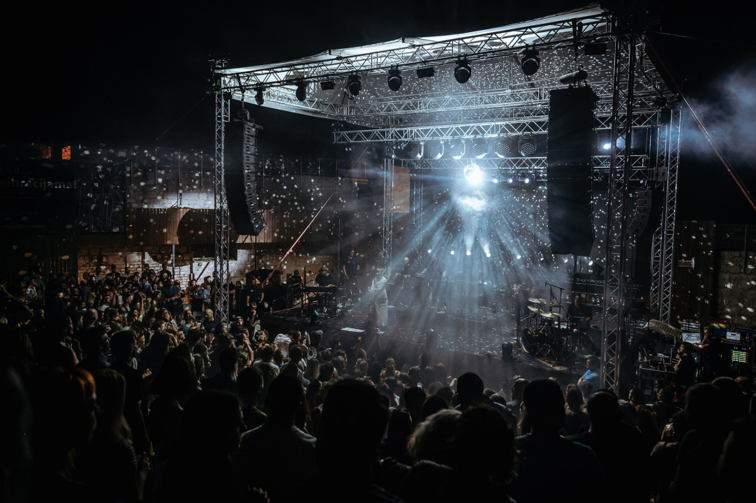 Bonobo na prepunoj tvrđavi sv. Mihovila: 'Ovo je bilo nestvarno, ovo mi je najdraži koncert u godini!'