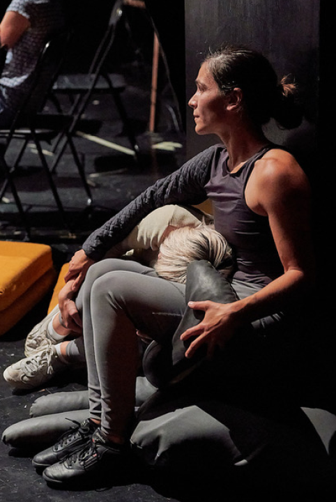 Antonia Dorbić mlada je umjetnica zbog koje smo se zaljubili u keramiku, a sada ćemo zbog nje i zaplesati