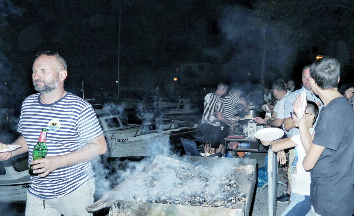 Pogledajte kako je bilo na tradicionalnoj Zatonskoj pidočijadi