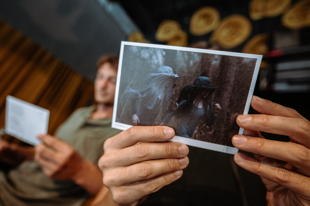 Strahovi malih razlika u Arsenu: Pitanja individualnog i kolektivnog, svjesnih i nesvjesnih obilježja sredine