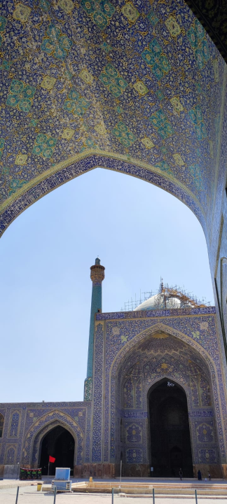 Petnaest planinara iz Šibenika krenulo u osvajanje najvećeg vrha u Iranu: Njih devetero je uspjelo!