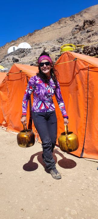 Petnaest planinara iz Šibenika krenulo u osvajanje najvećeg vrha u Iranu: Njih devetero je uspjelo!