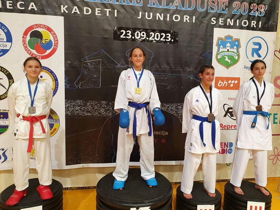 KK Okit Vodice opet najbolji: Iz Velike Kladuše se vratili sa 11 zlatnih medalja, tri srebrene i četiri brončane  