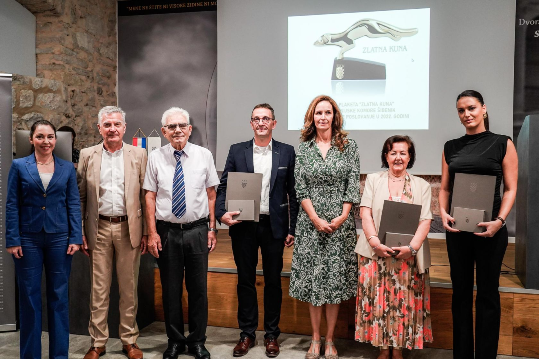 Naručite slasne pizze i sendviče Food Studija po najpovoljnijim cijenama! 