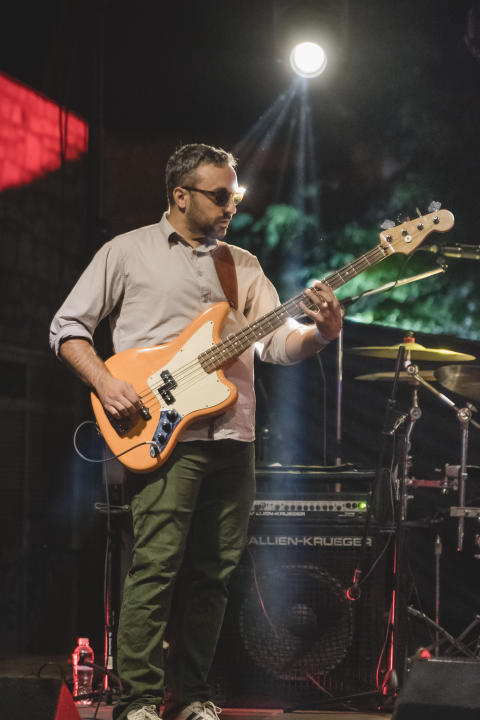 Dino Jelusić zatvorio ‘Bablje ljeto’ u Šibeniku, pogledajte atmosferu s koncerta