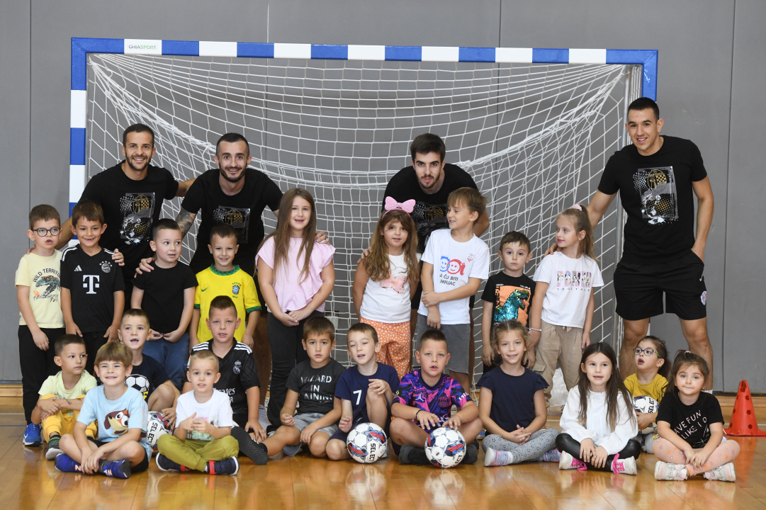 Promocija futsala: Djeca DV Žižula posjetila malonogometaše Crnice 