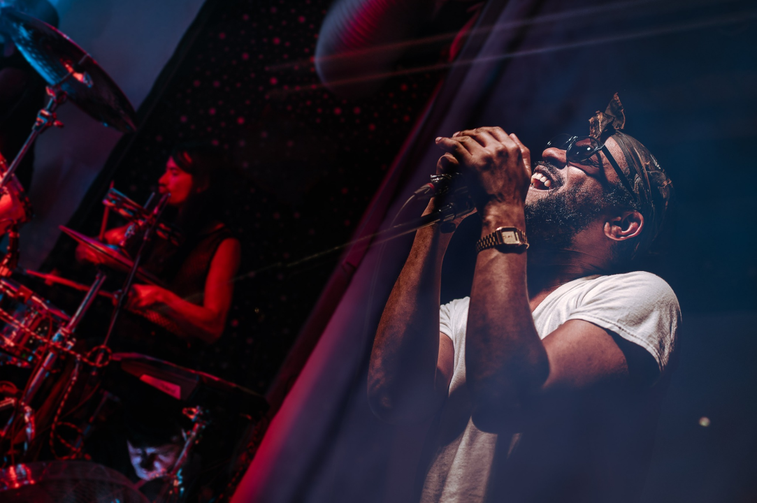 Post pankeri 'Algiers' energičnim koncertom 'shookirali' sinoć publiku u Šibeniku 