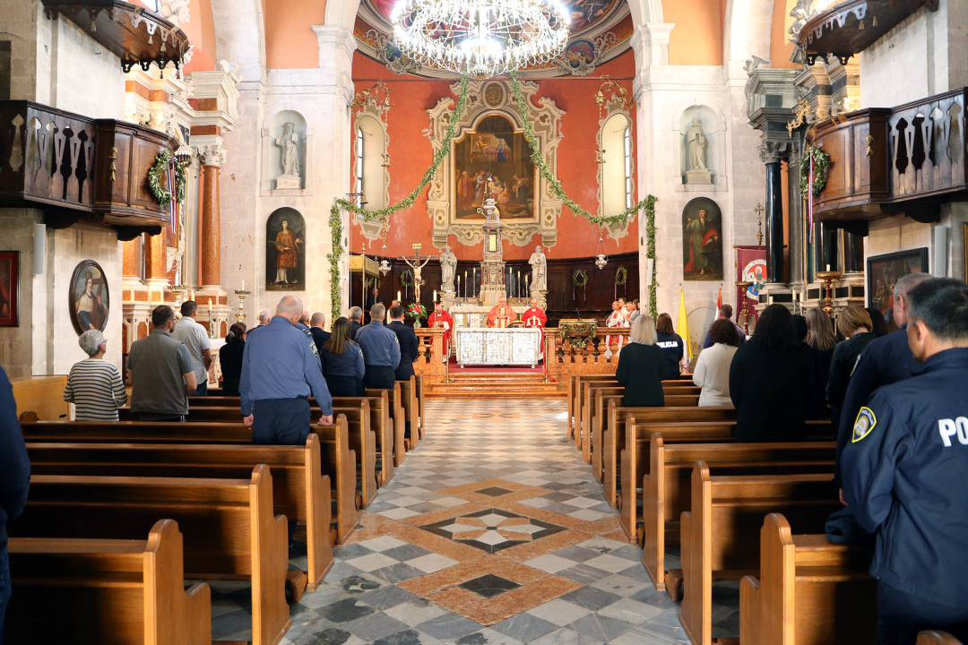 Proslavljen sveti Luka, nebeski zaštitnik Policijske uprave šibensko-kninske