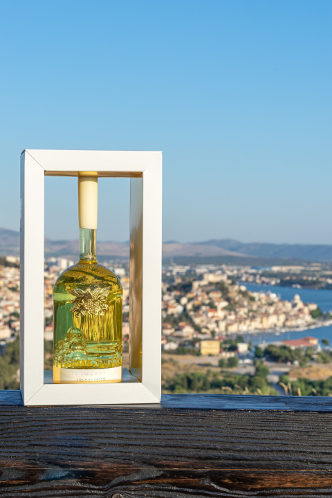 Razveselite svoje poslovne partnere odličnim poklon setom iz Badela!