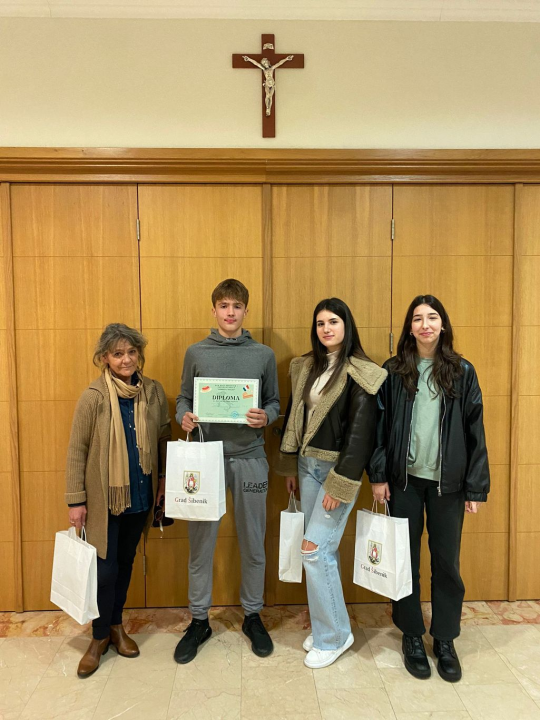 OŠ Jurja Šižgorića i Turističko-ugostiteljska škola najbolji na Pub kvizu 'Conosci l'Italia'