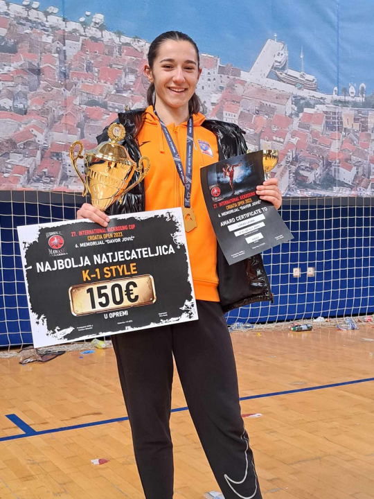 Tri borca, tri zlata: Kickboxing klub Dalmatino sjajan na Croatia Openu