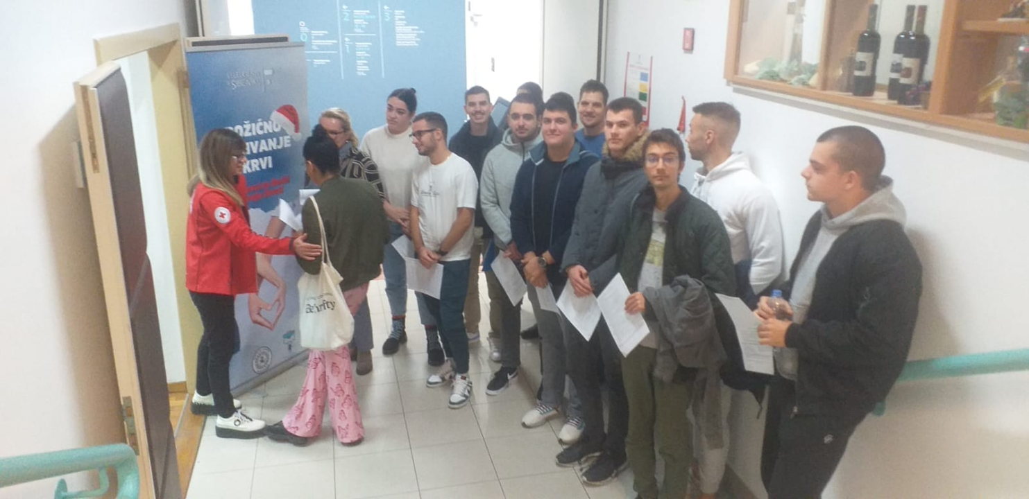 Studenti VUŠ-a u suradnji s Gradskim društvom Crvenog križa Šibenik darovali krv