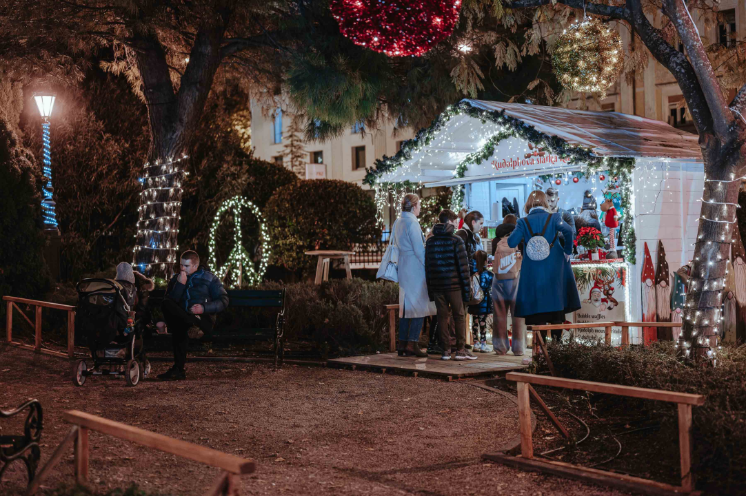 Lu Jakelić otvorila maraton koncerata na Adventuri: Večeras jazz, sutra Soulwarmersi pa Belan