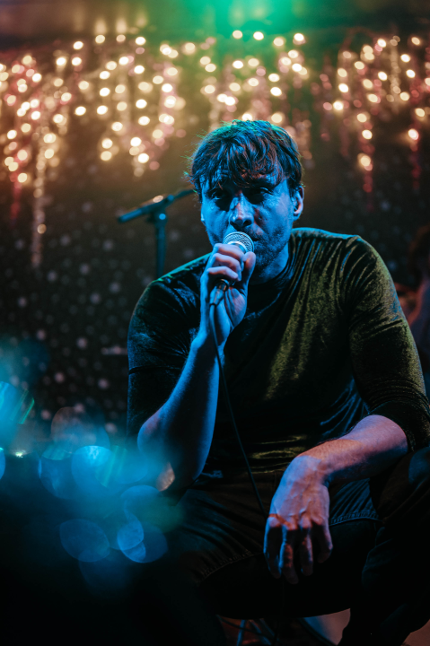 Svemirko sletio u Azimut i synth-pop hitovima rasplesao krcat podij