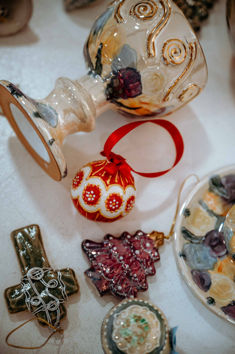 U Galeriji Juraj Dalmatinac potražite predivne unikatne poklone i umjetnine po odličnim cijenama 