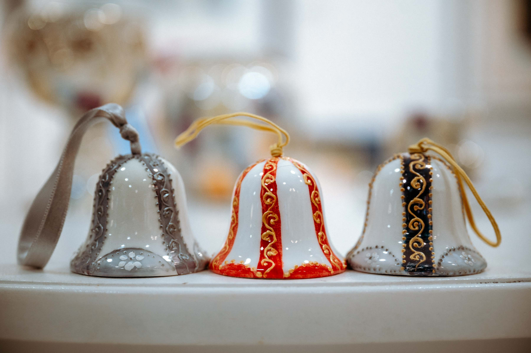 U Galeriji Juraj Dalmatinac potražite predivne unikatne poklone i umjetnine po odličnim cijenama 