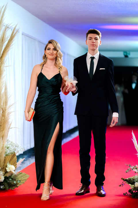 Zavirite na blještavi maturalni ples Ekonomske škole Šibenik (1)