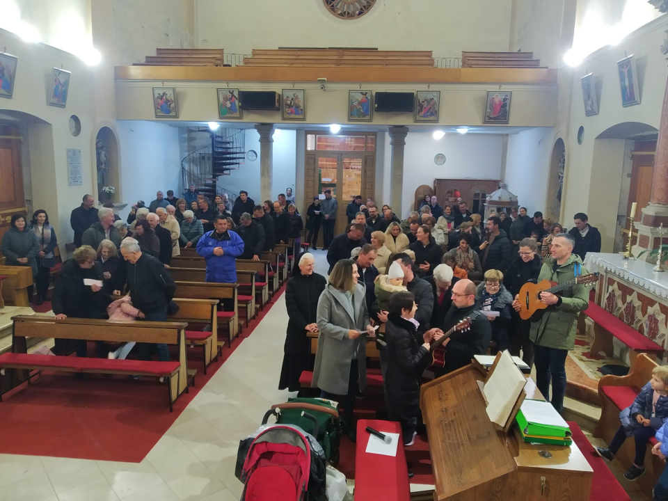 U Vodicama pedeset parova obnovilo bračne zavjete