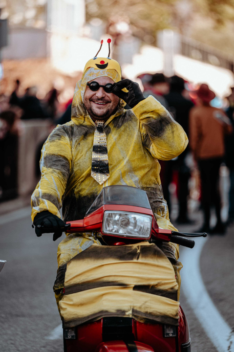 Maškarana povorka prošla kroz grad (1. dio): Najbolja maska Lego, najprovokativnija Oko sokolovo  