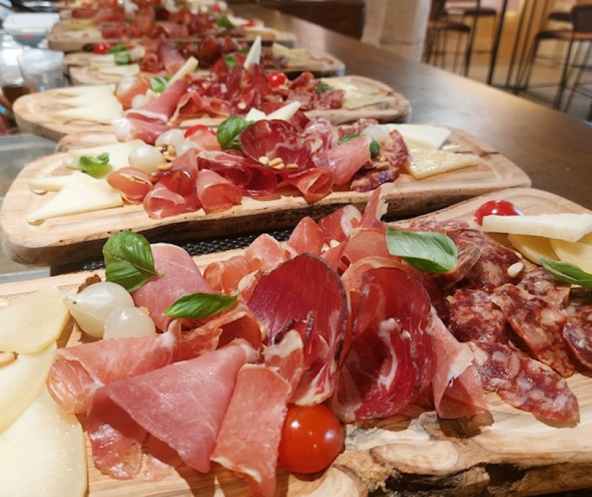 Proslavite Dan žena uz maštovita jela u Mlinu Montanari, a u subotu se zabavite uz Đanija Stipaničeva!