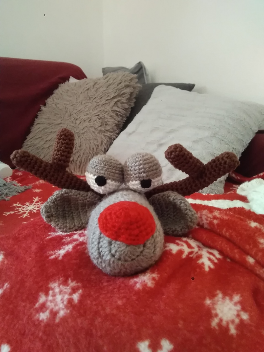  Daria iz Bićina plete nakurnjake: 'Šibenčanima odgovara samo XXL veličina i ništa ispod toga ne priznaju'