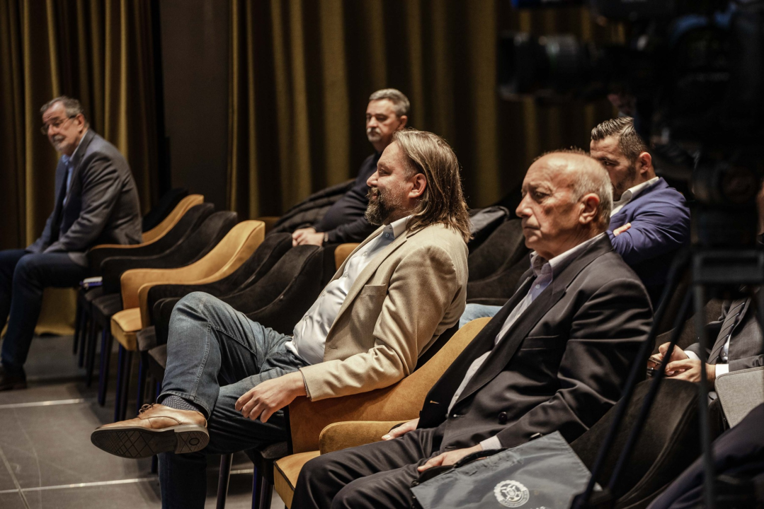 Prepucavanje o Batiželama i Podima na Gradskom vijeću: Citirali su se i Pink Floydi 