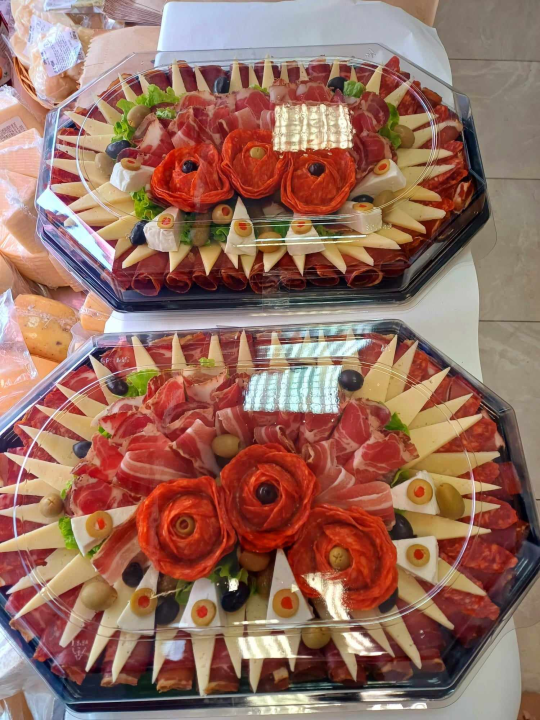 Hit u Delikatesama Petrović su suhomesnate plate: Za njih je zaslužna Slavonka Ljiljana 