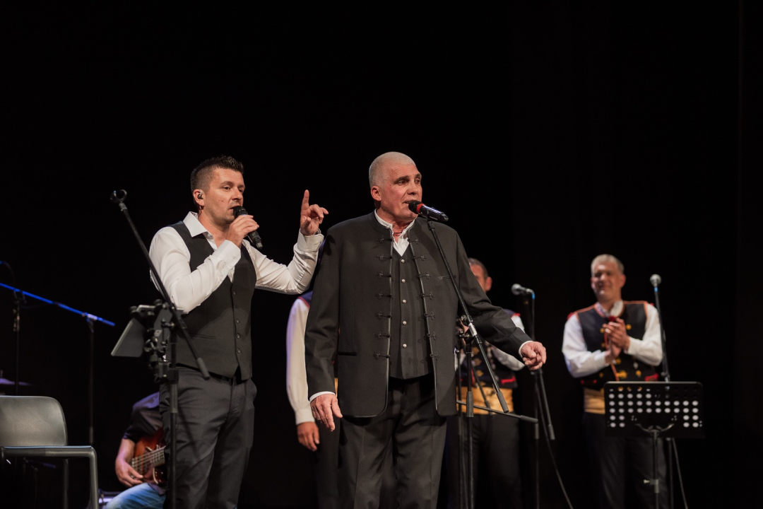 Klapa Sebenico u HNK Šibenik održala koncert za pamćenje: 'Predivna večer i to u našem gradu'