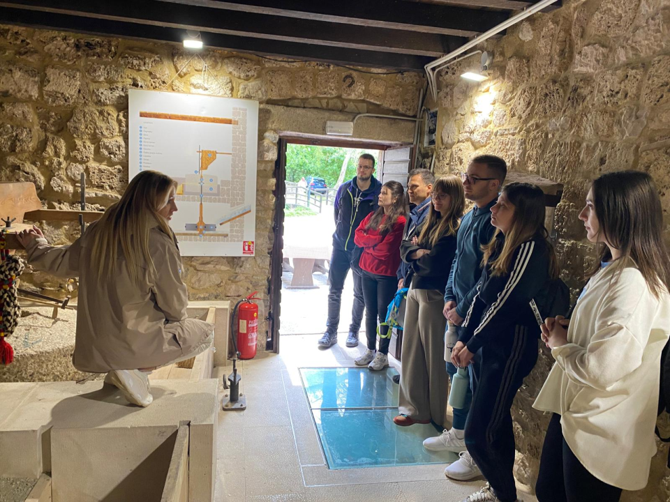 Studenti Turističkog menadžmenta VUŠ-a na terenskoj nastavi u NP Krka