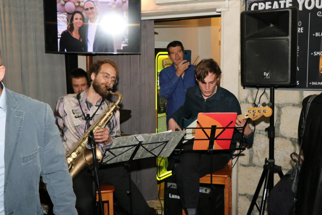 Pogledajte atmosferu s proslave:  Restoran Kamenar proslavio 50. godišnjicu neprekidnog rada! 